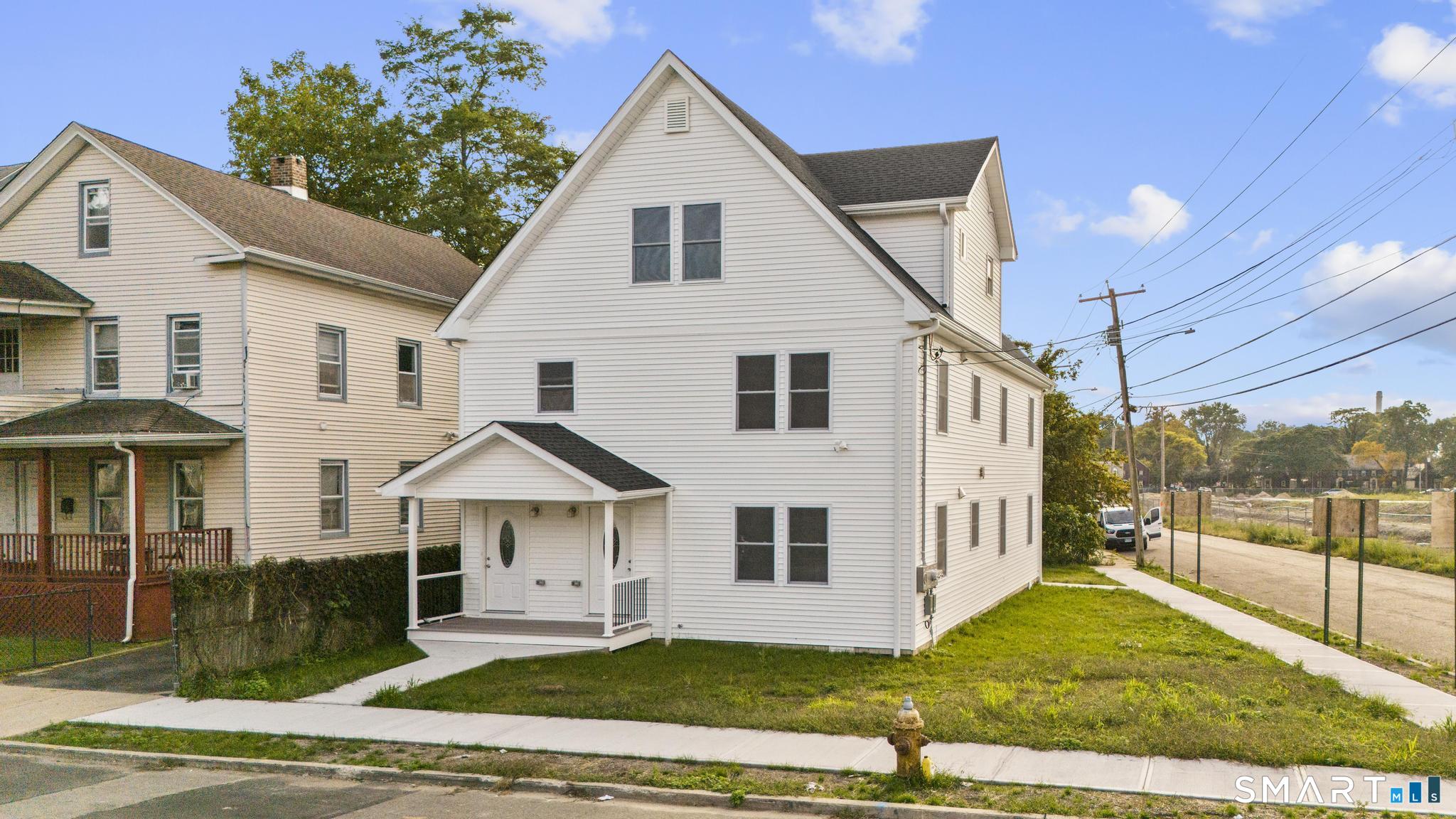 131 Columbia Street Unit: 1