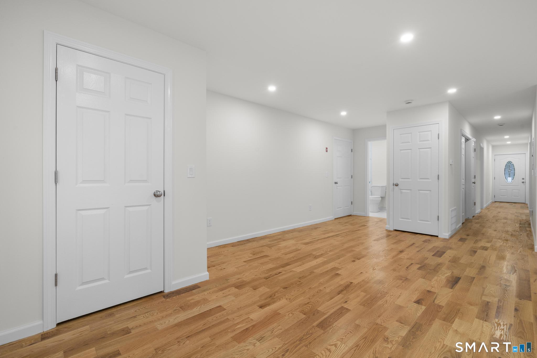 131 Columbia Street Unit: 1