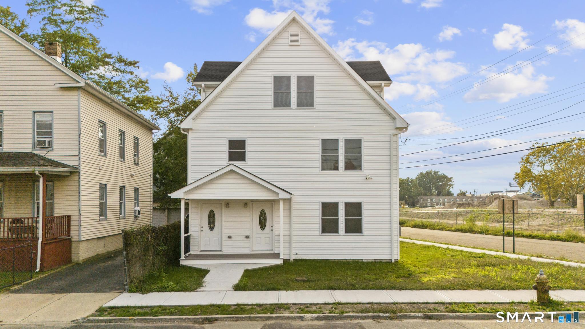 131 Columbia Street Unit: 1