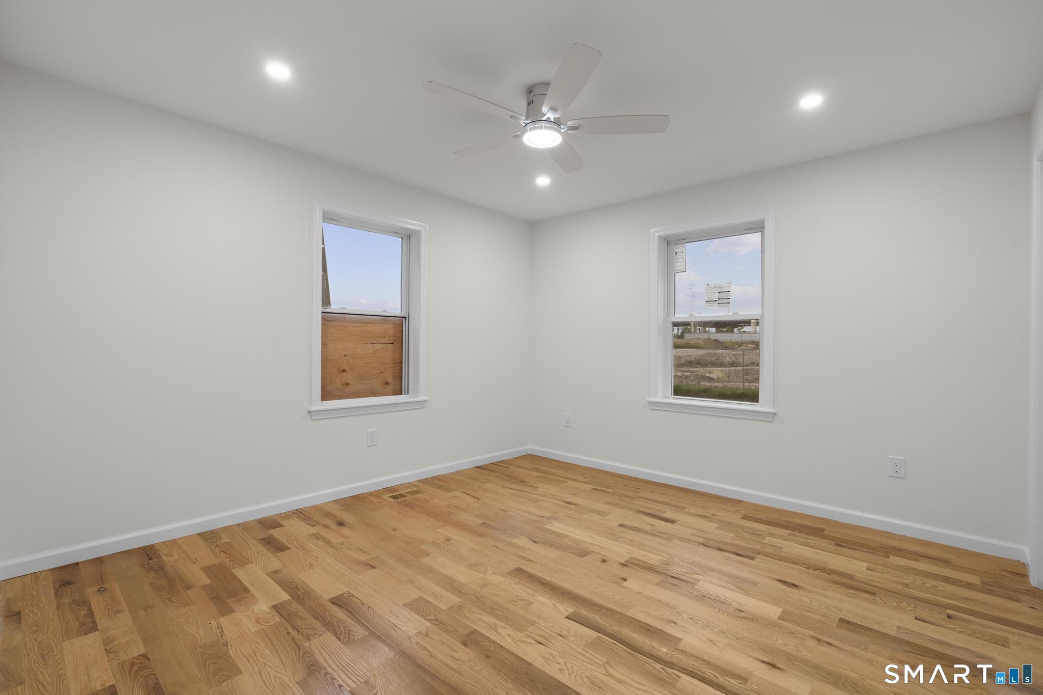 131 Columbia Street Unit: 1
