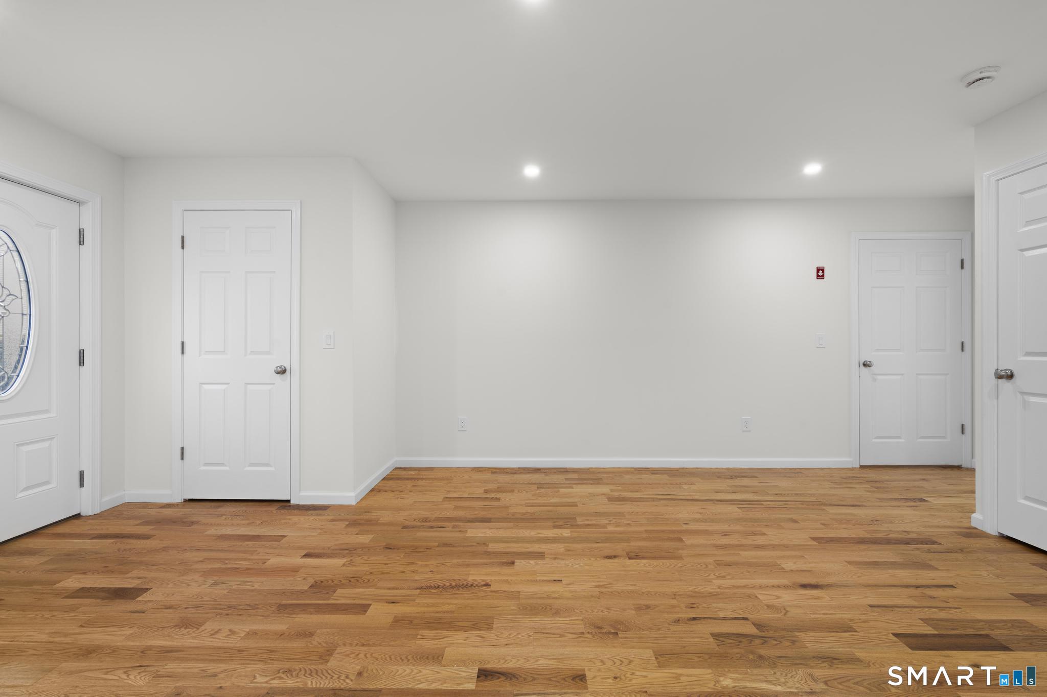 131 Columbia Street Unit: 1