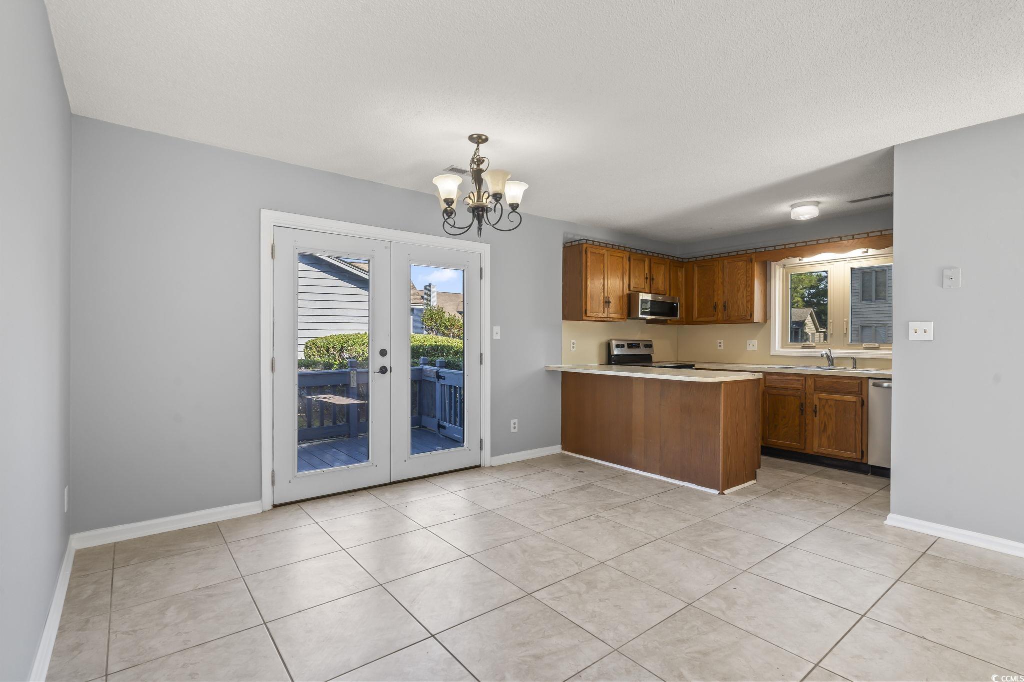 14 Fox Croft Ln.