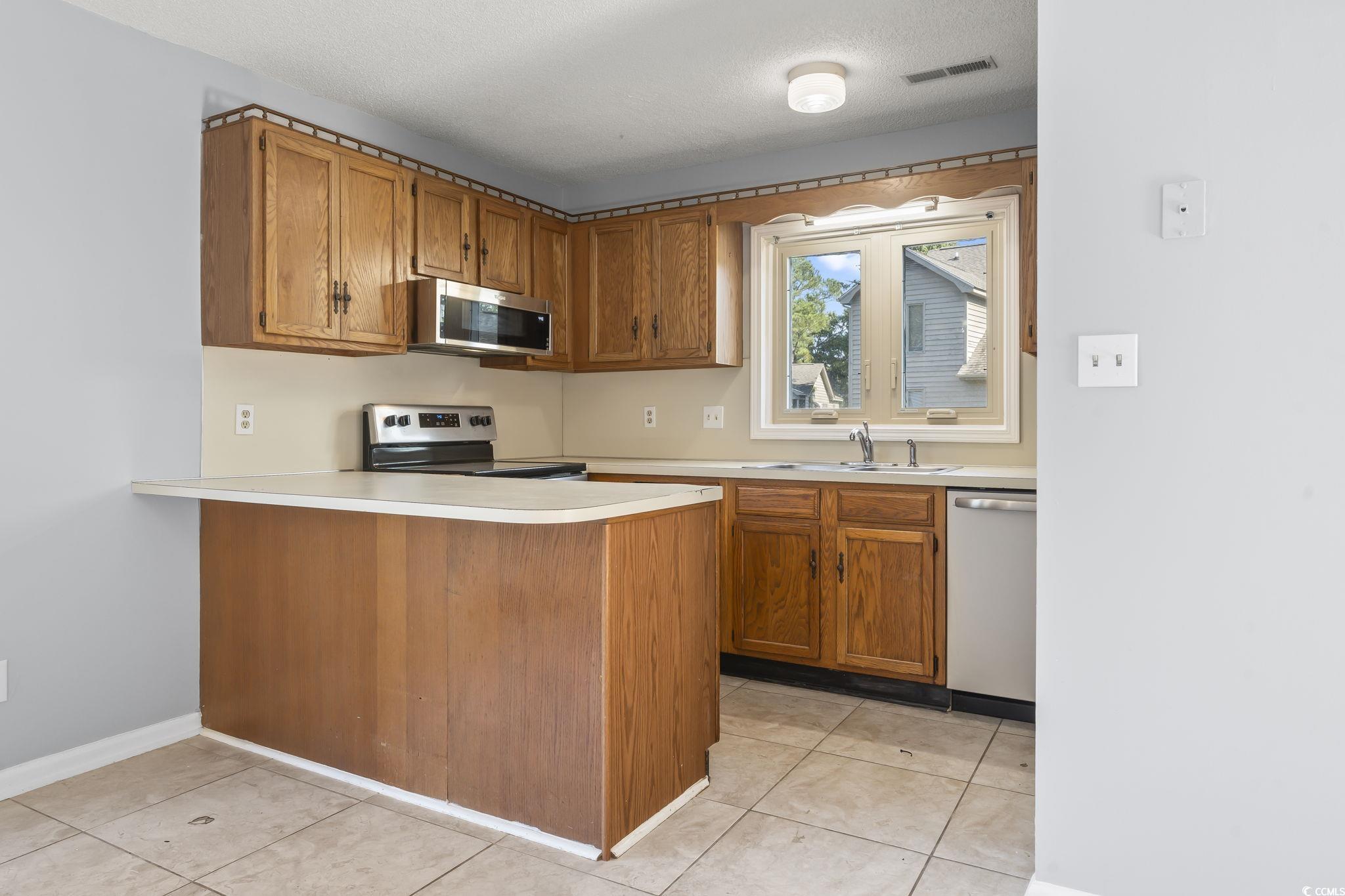 14 Fox Croft Ln.
