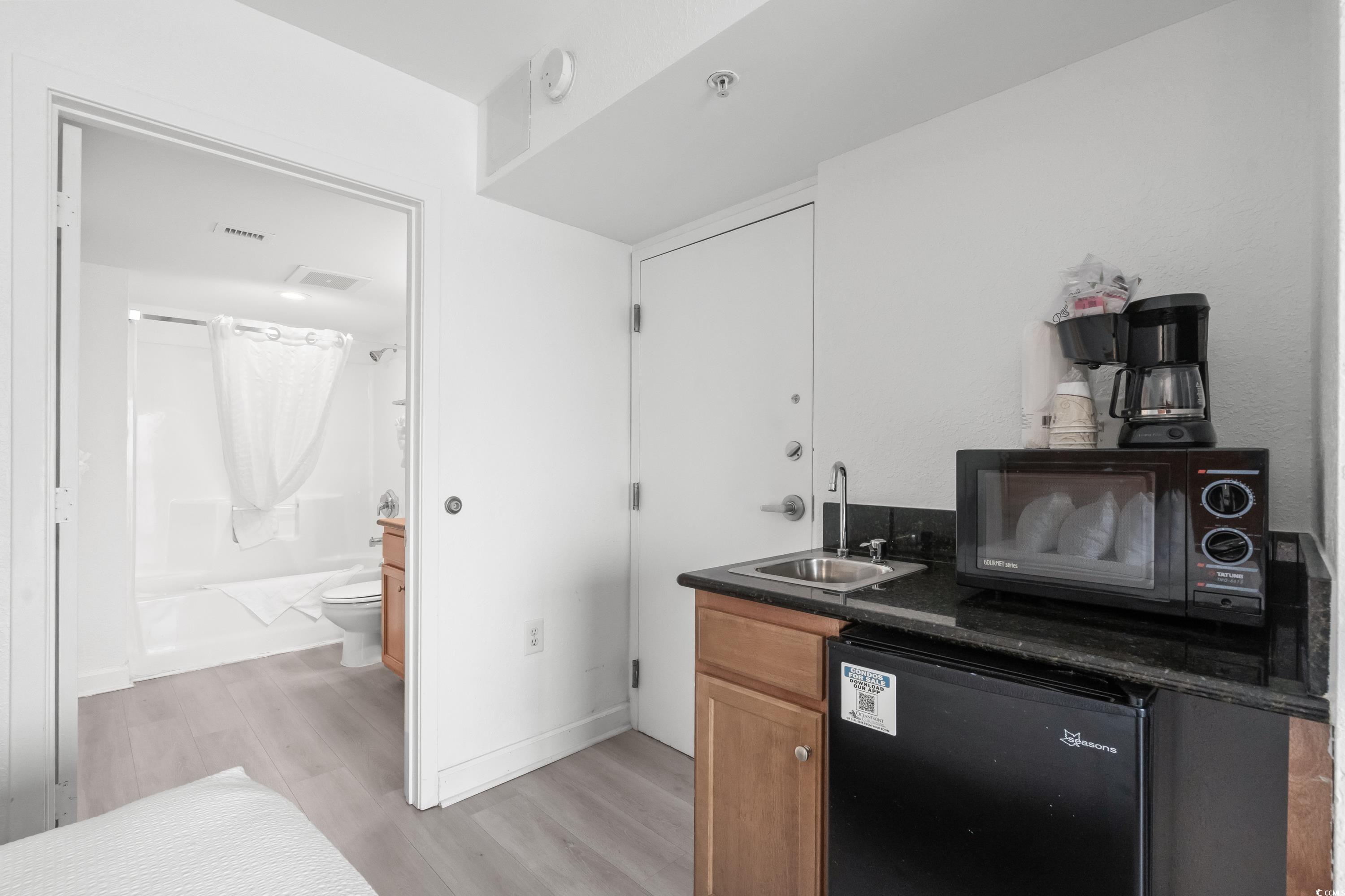 504 N Ocean Blvd. Unit: 1607 A & B