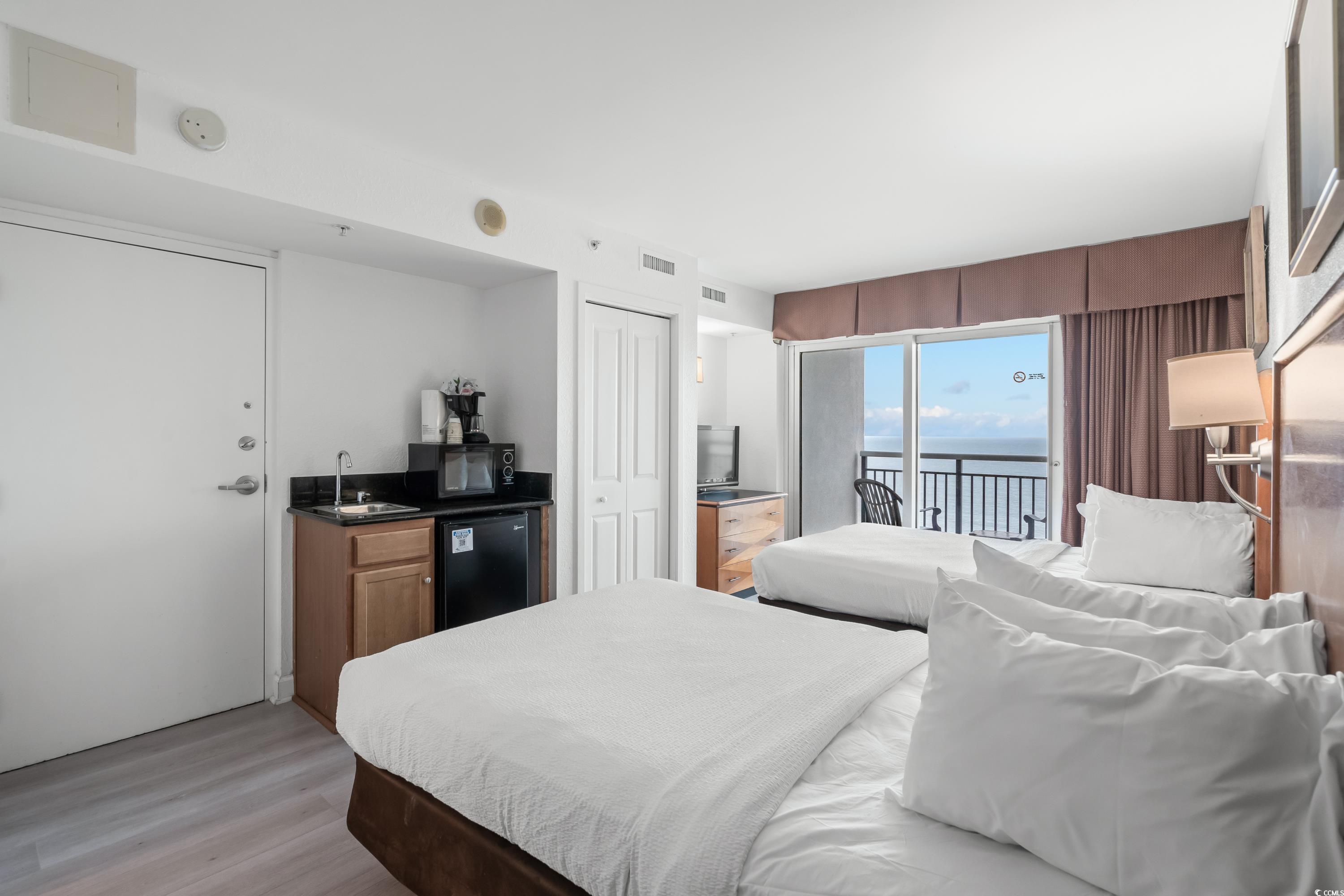504 N Ocean Blvd. Unit: 1607 A & B