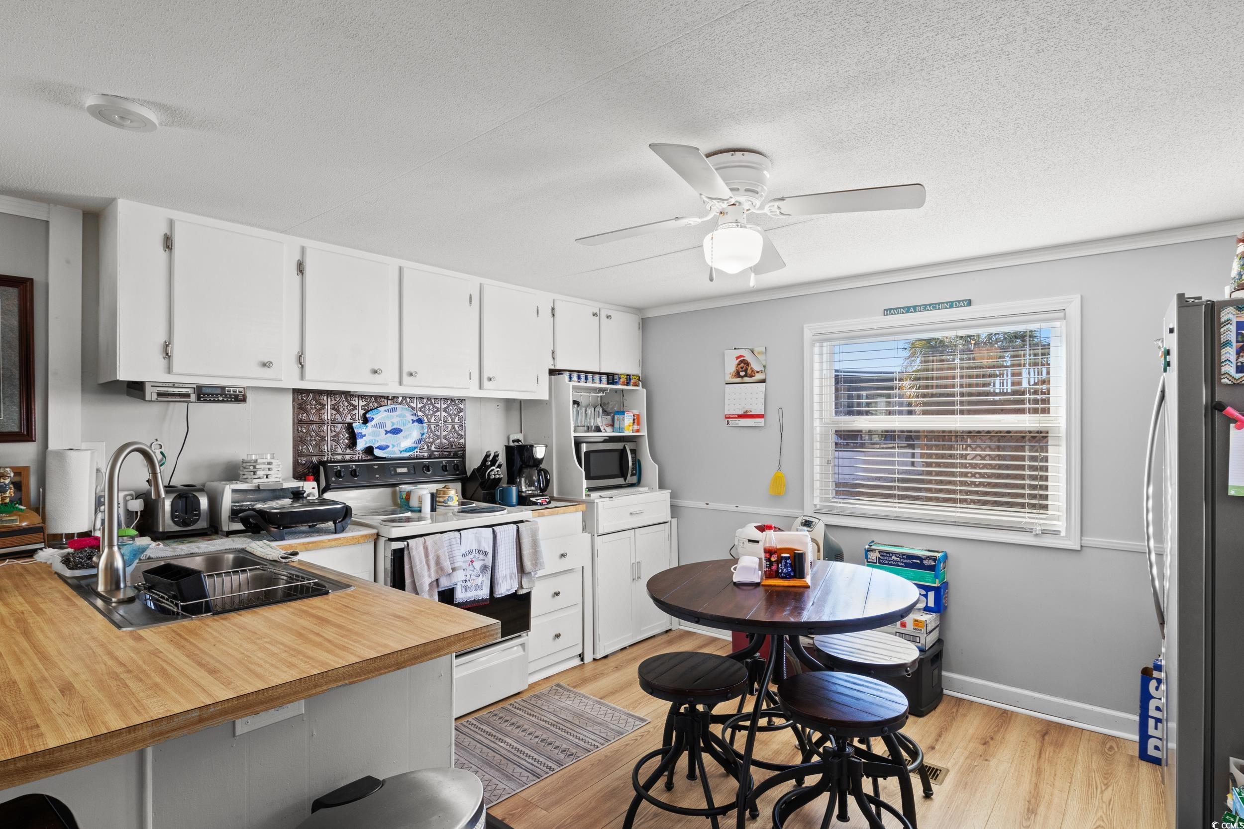 808 Waterway Dr.
