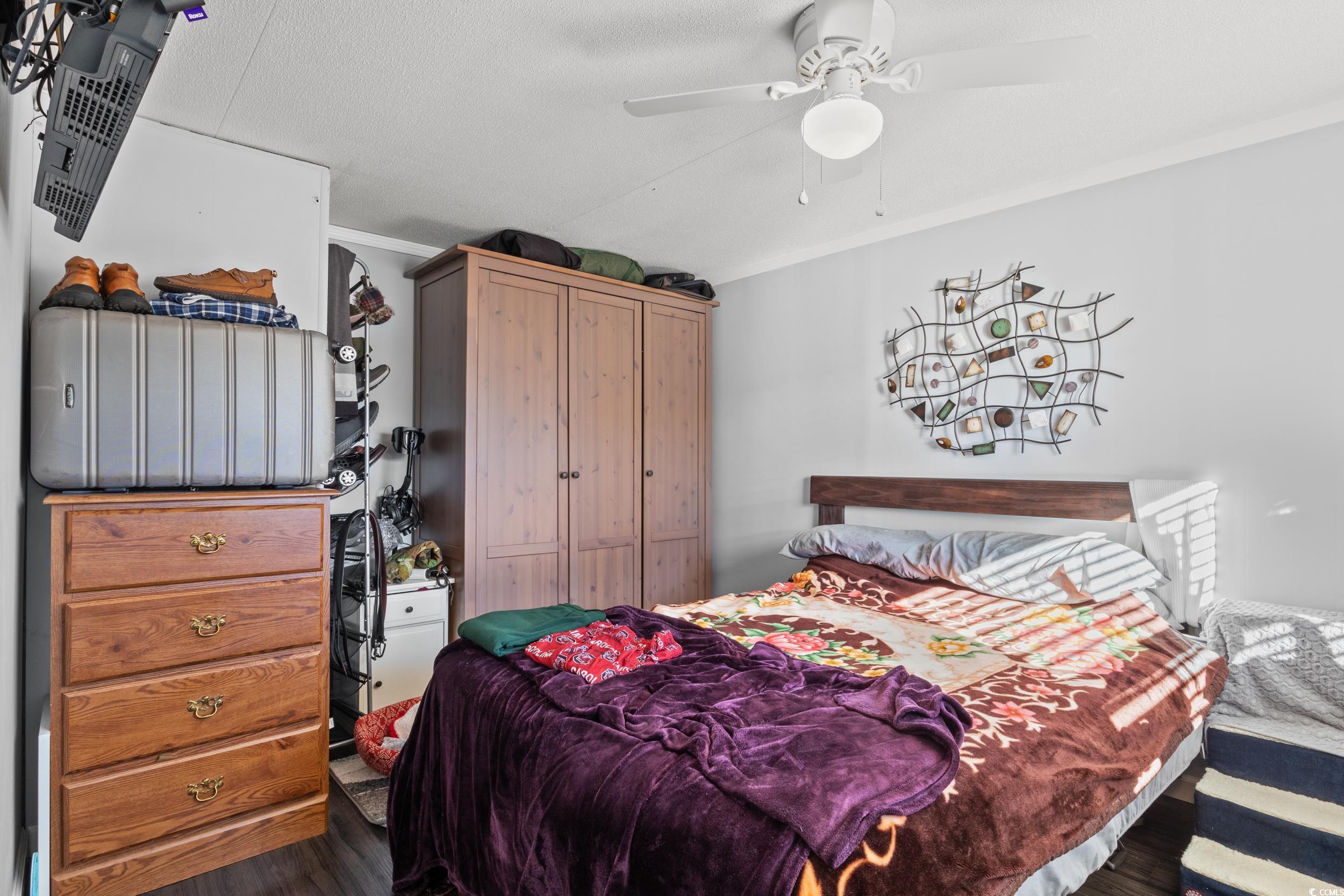808 Waterway Dr.