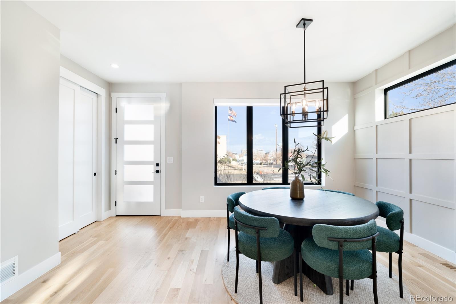 4105 Navajo Street