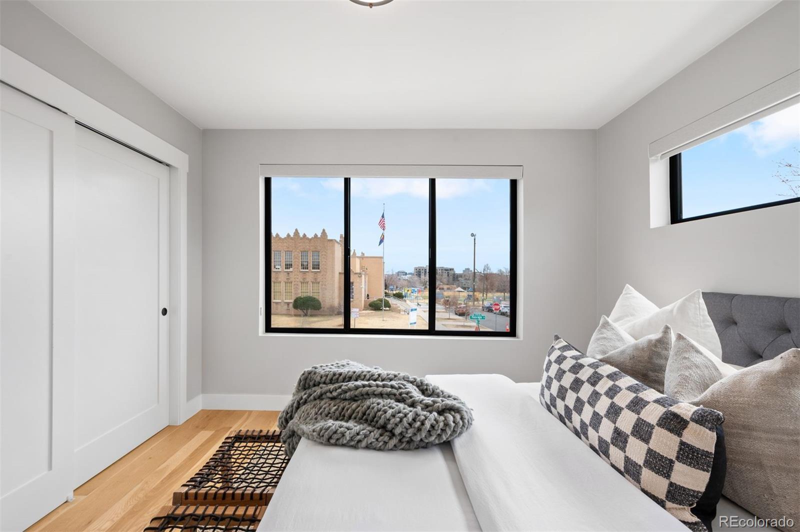 4105 Navajo Street
