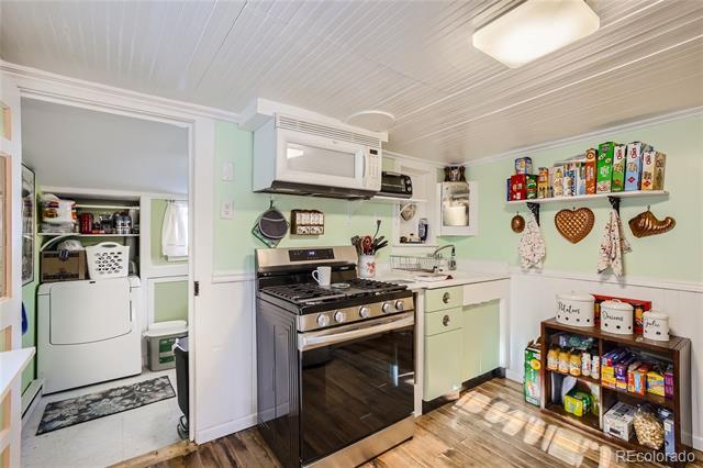 331 S 1st Street