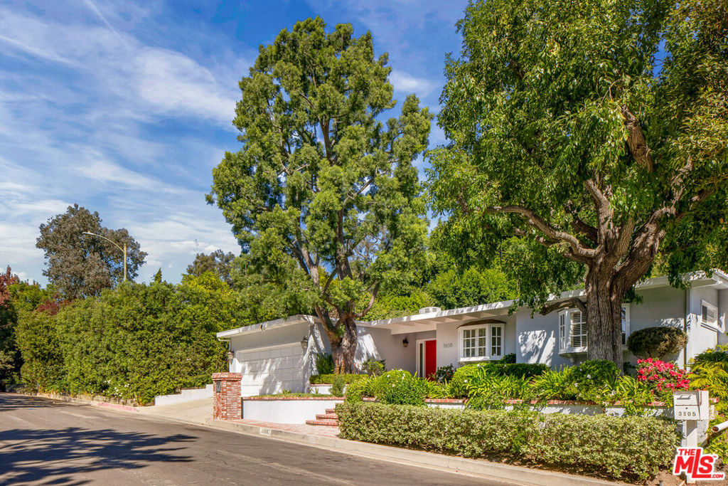 3108 Nichols Canyon Road