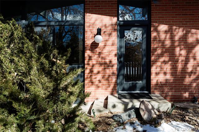 7117 Glacier View Road