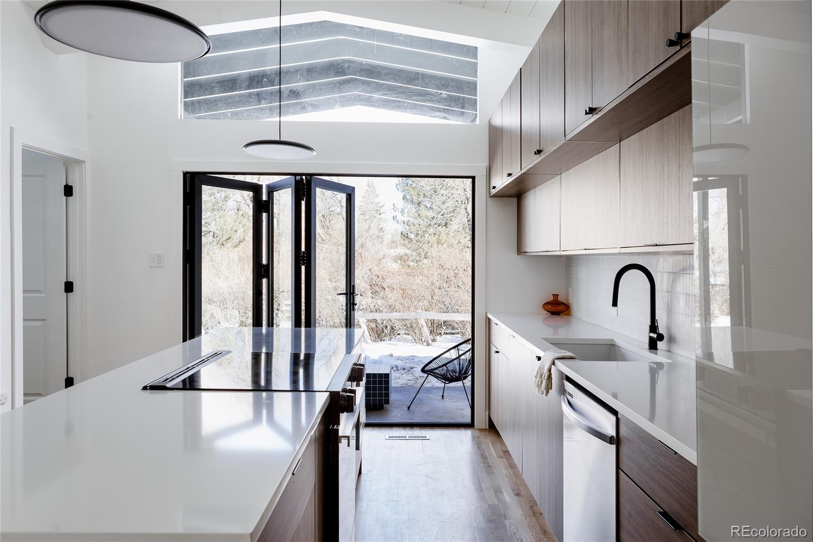 7117 Glacier View Road
