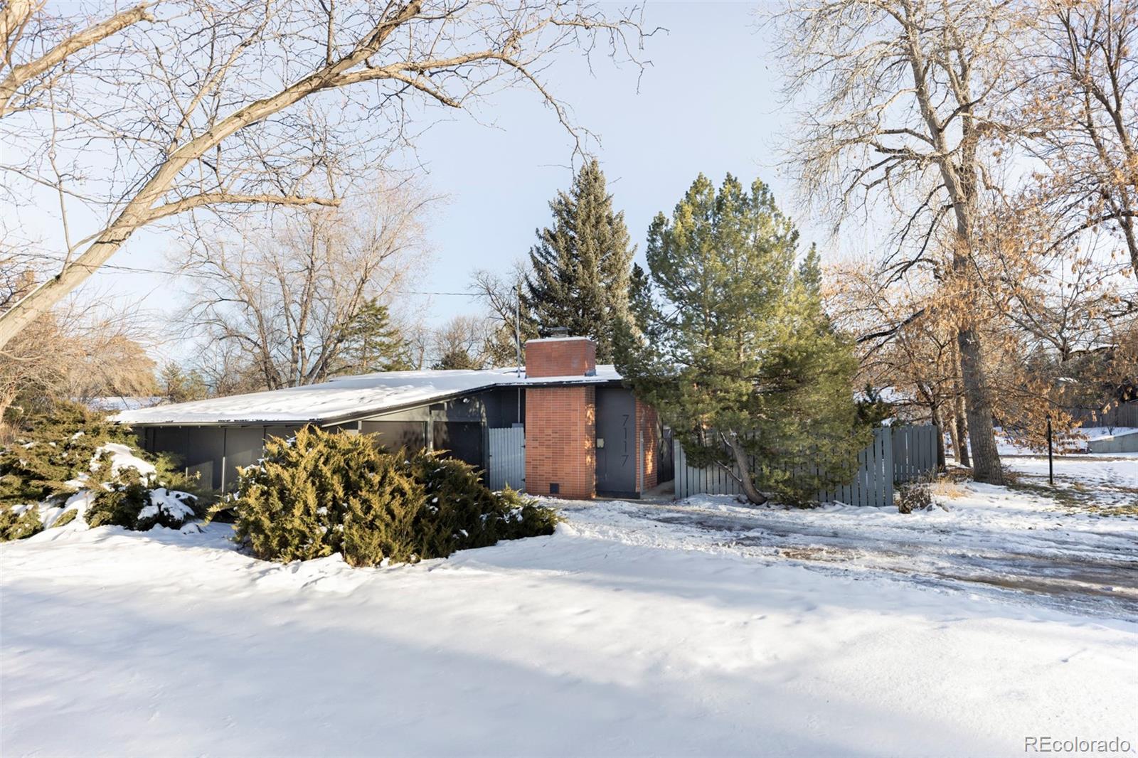 7117 Glacier View Road