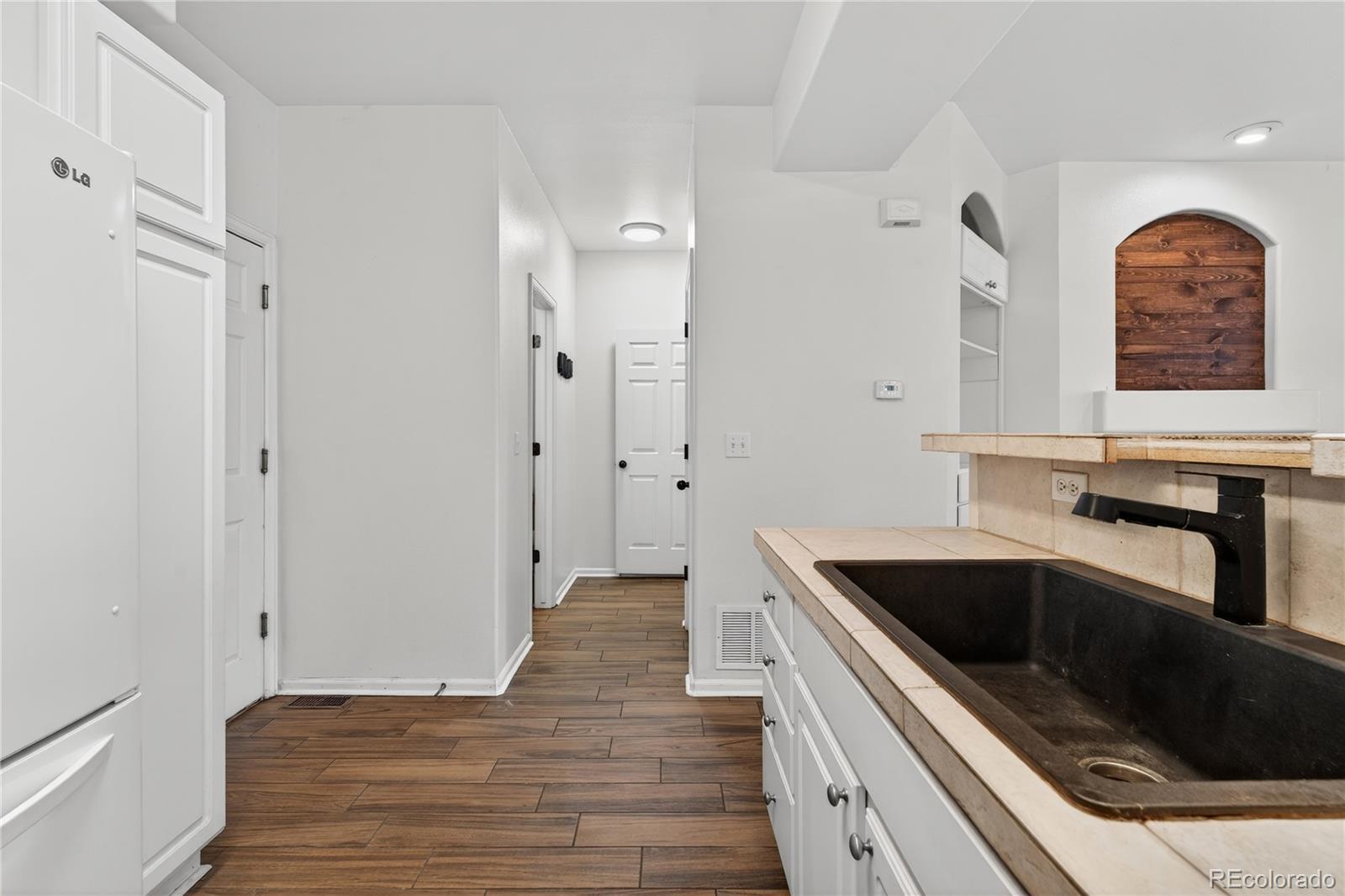 5555 E Briarwood Avenue Unit: 504