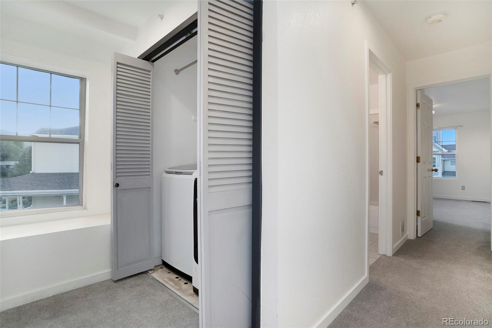 3910 Colorado Avenue Unit: L