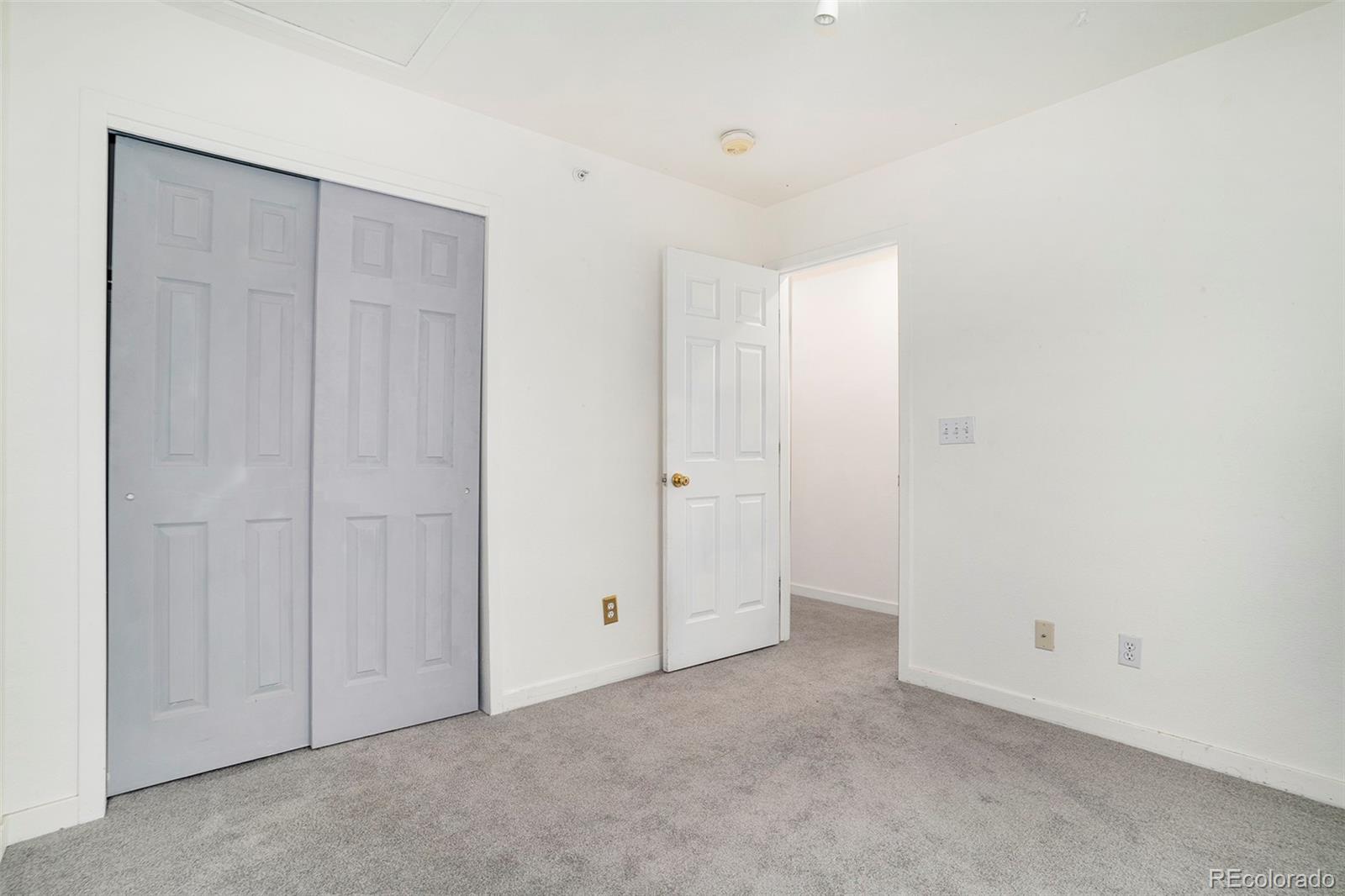 3910 Colorado Avenue Unit: L