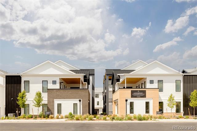8260 E 36th Avenue Unit: 30