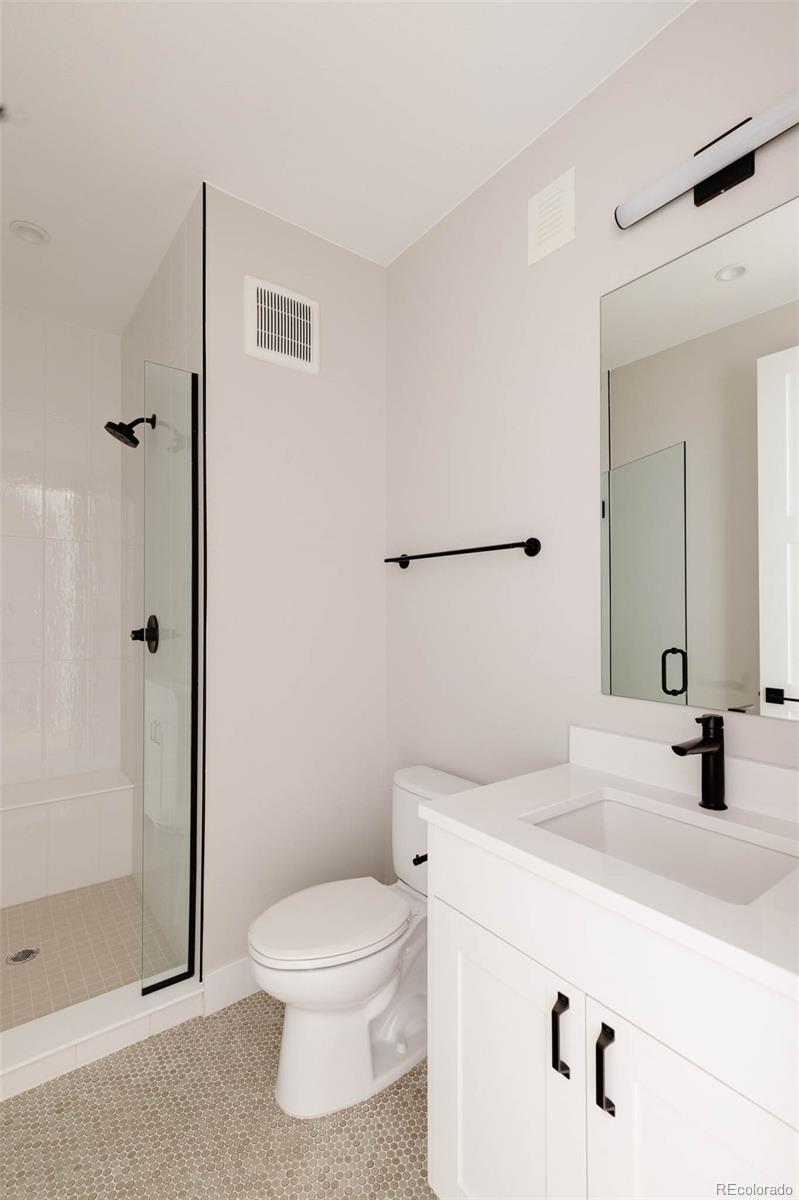 8260 E 36th Avenue Unit: 30