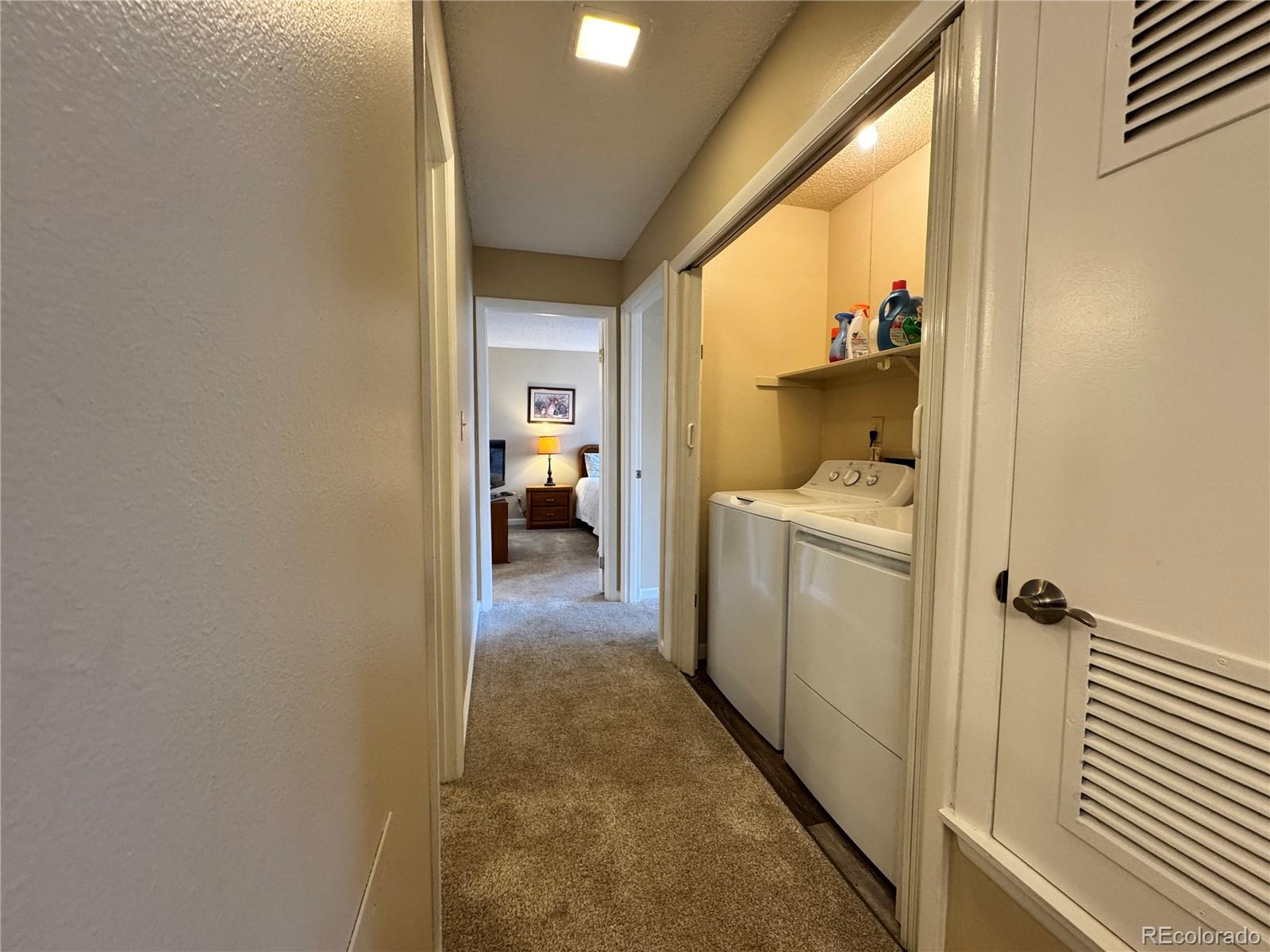 7185 S Gaylord Street Unit: D13