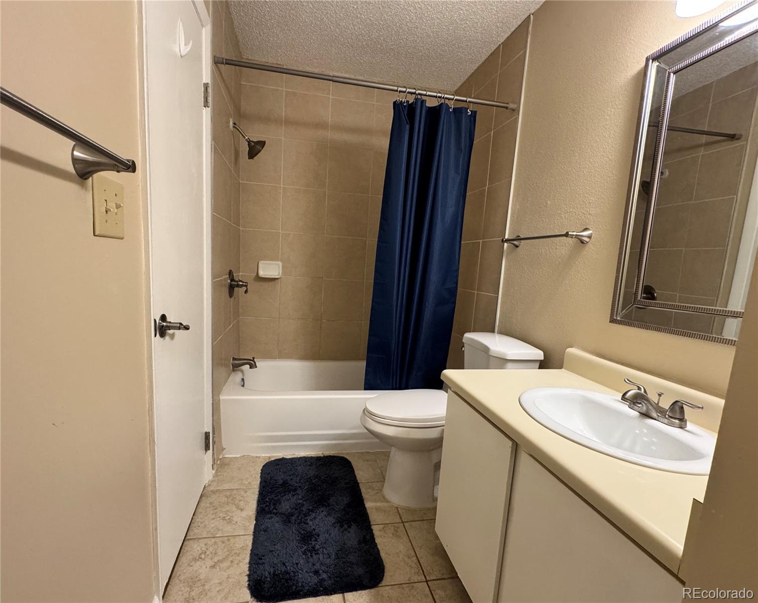 7185 S Gaylord Street Unit: D13