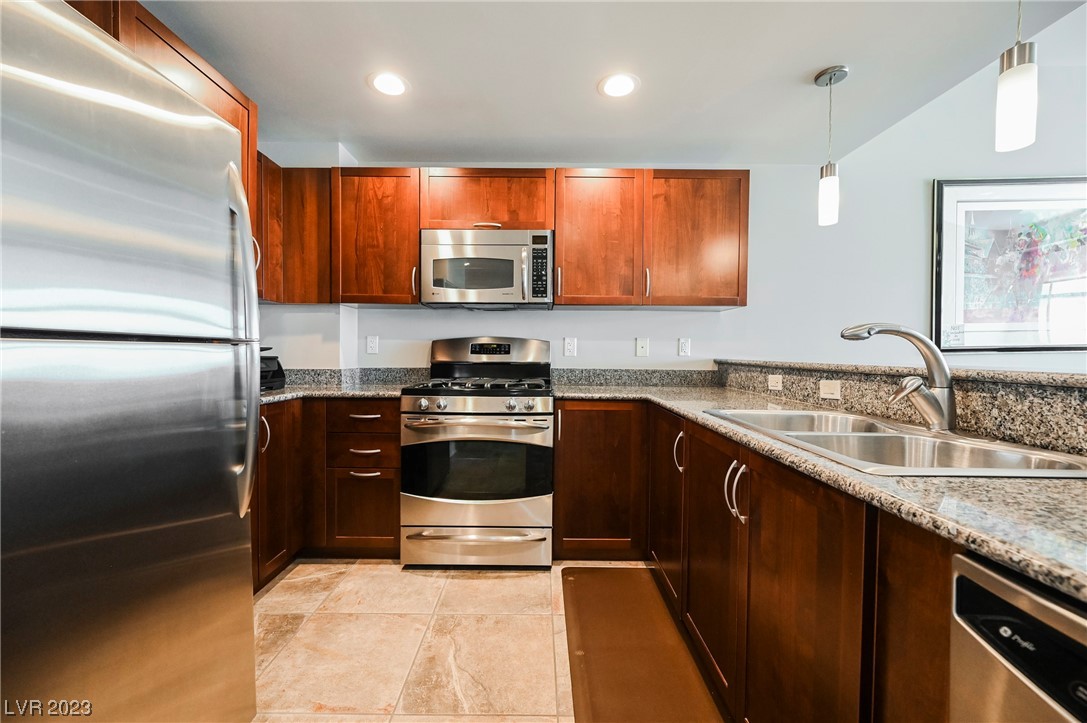150 Las Vegas Boulevard 1708