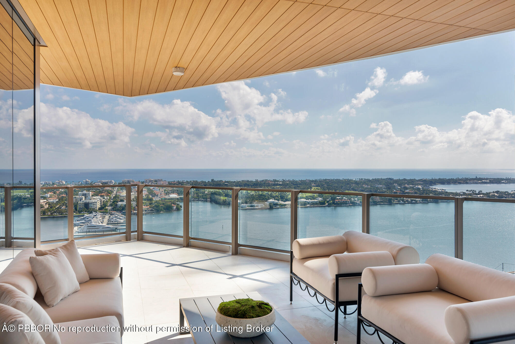 1333 S Flagler Drive, 2202