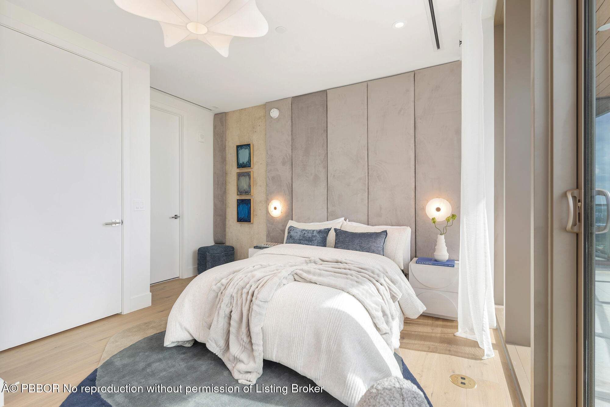 1333 S Flagler Drive, 2202