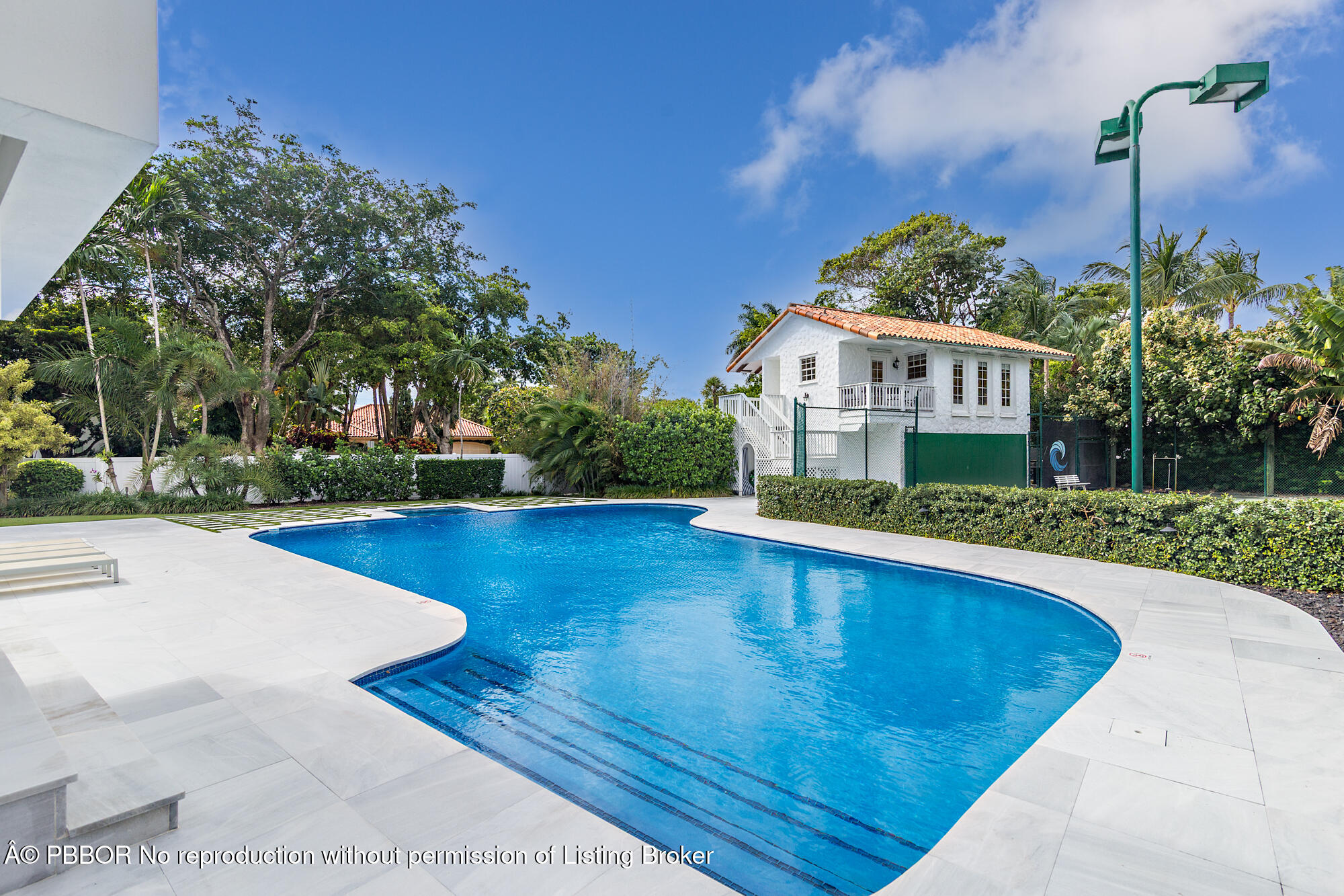 7515 S Flagler Drive