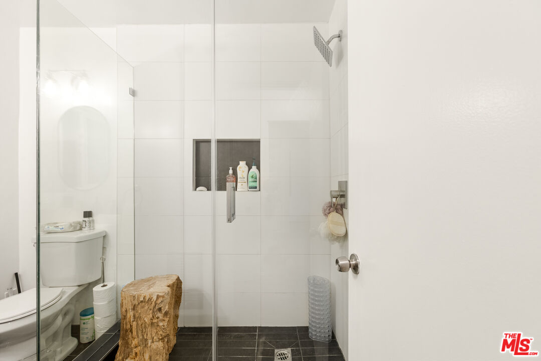 8450 Fountain Unit: 2