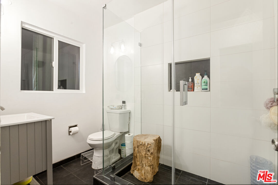 8450 Fountain Unit: 2