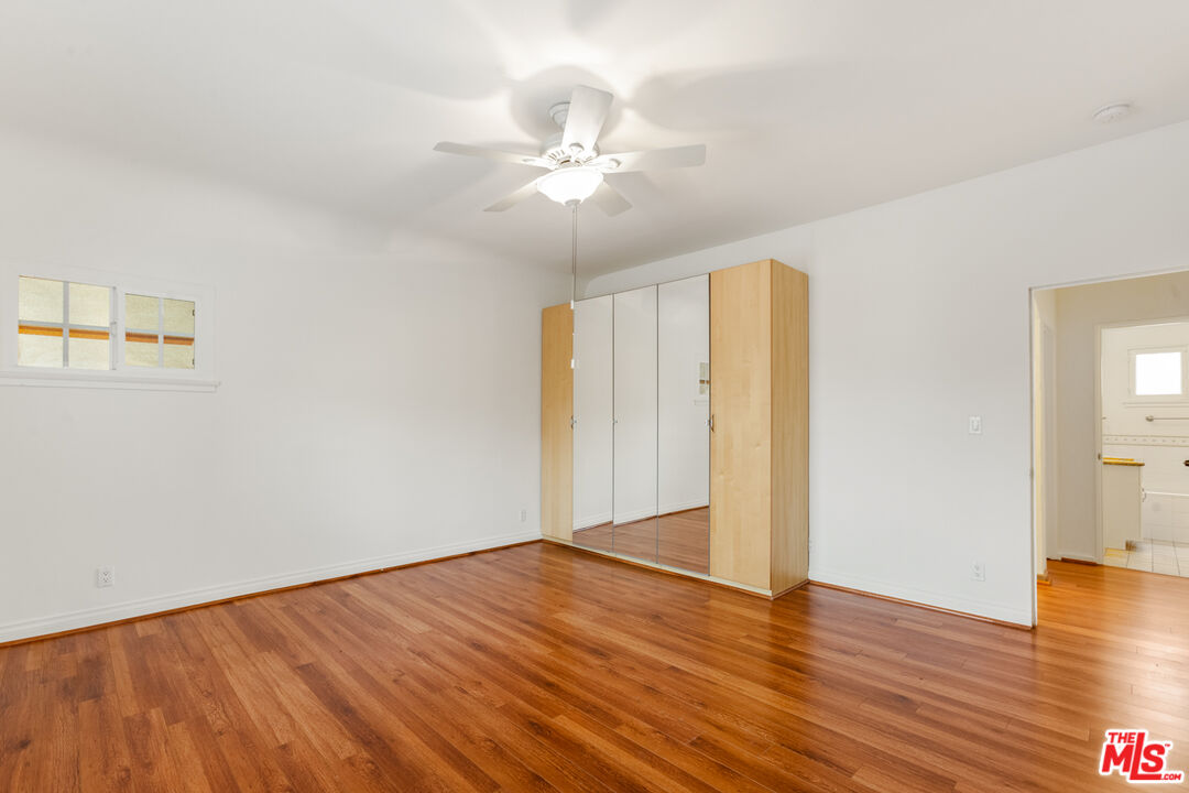 170 N Arnaz Unit: 8724