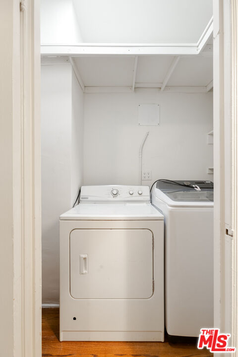 170 N Arnaz Unit: 8724