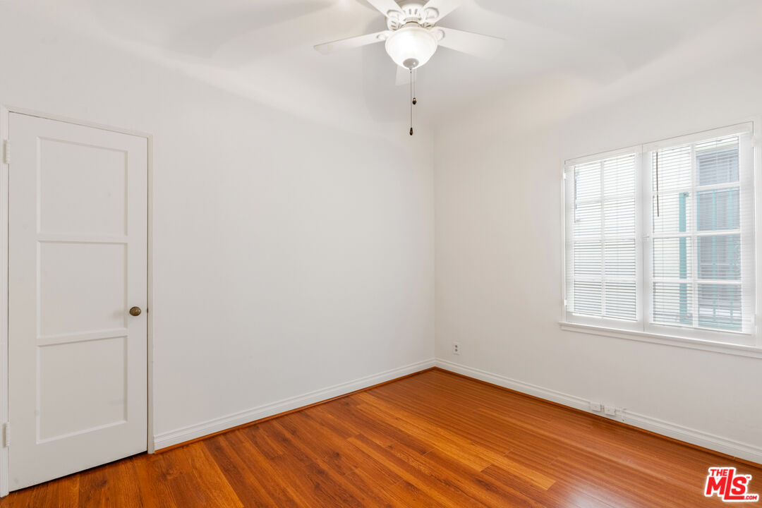 170 N Arnaz Unit: 8724