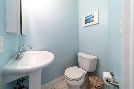 158 WAYNE ST Unit: 106A