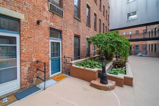 158 WAYNE ST Unit: 106A