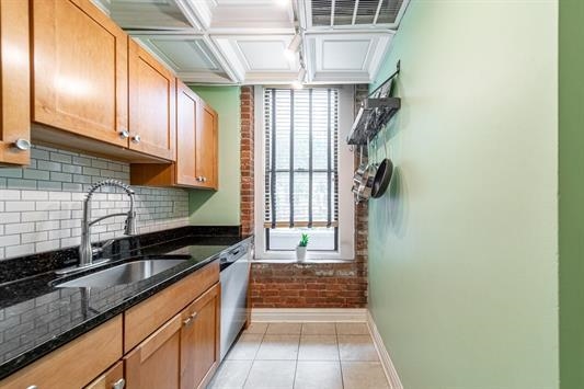 158 WAYNE ST Unit: 106A