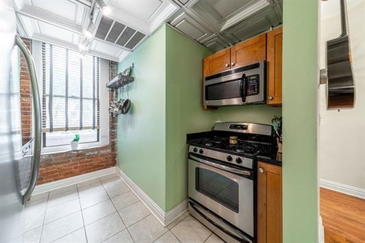 158 WAYNE ST Unit: 106A