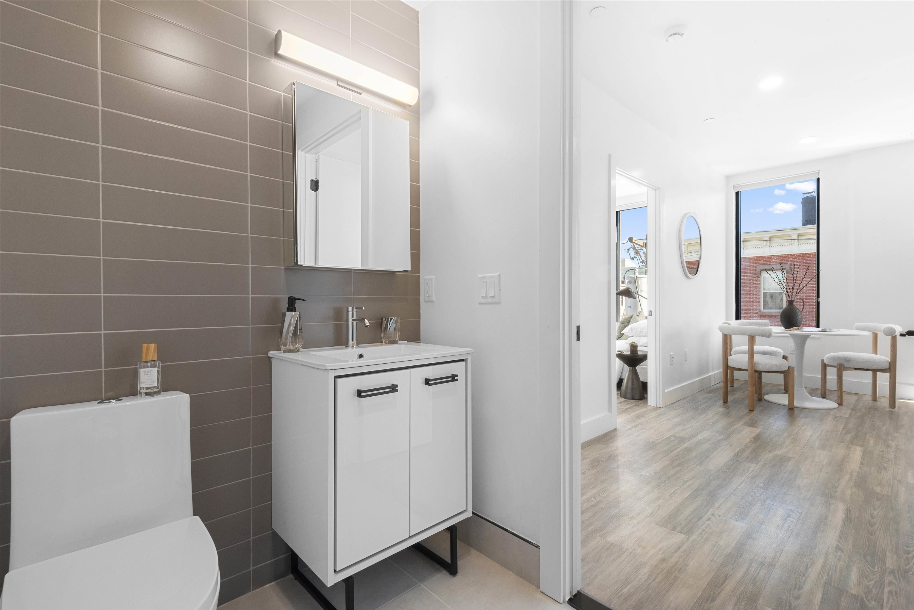 197 PINE ST Unit: 403