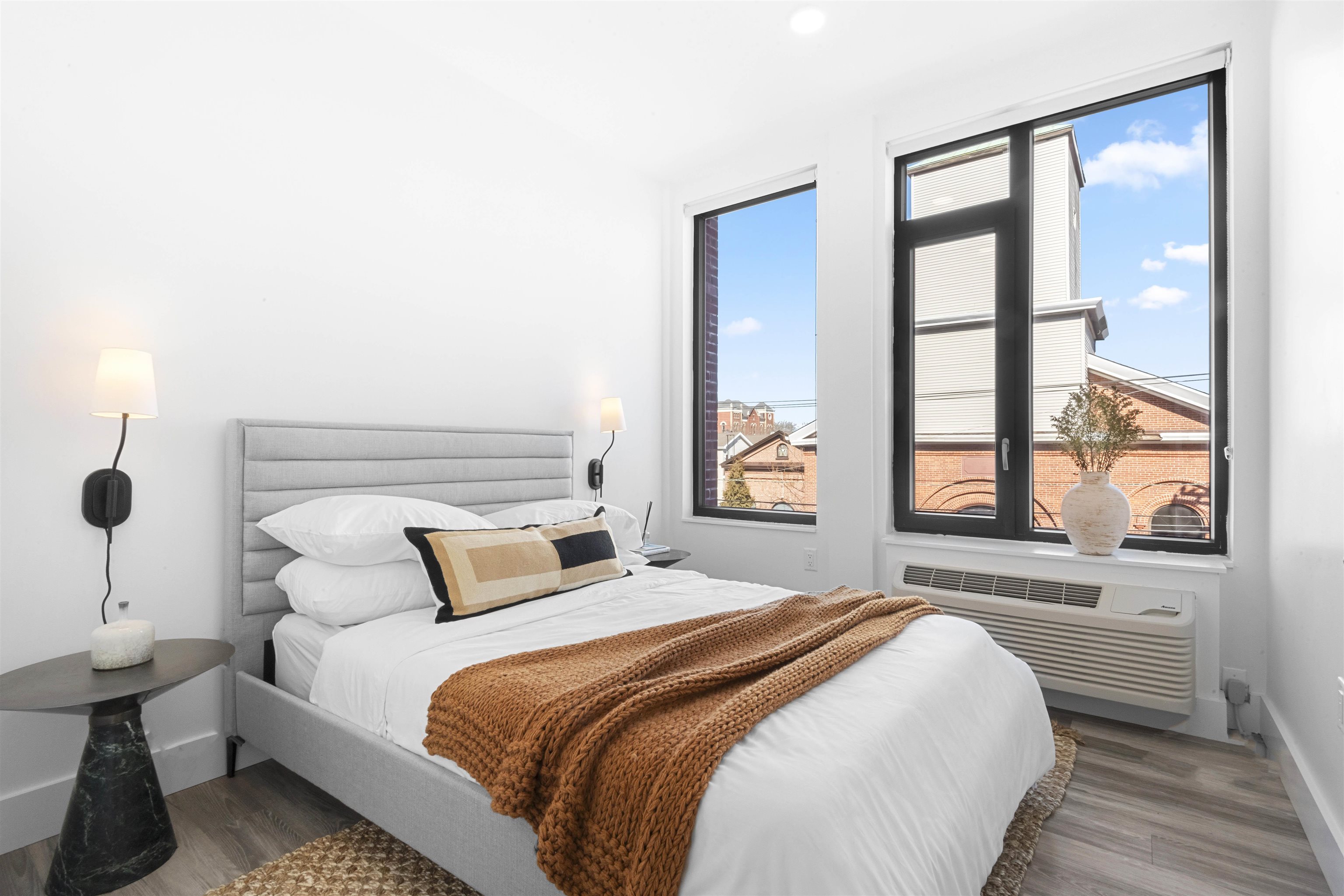197 PINE ST Unit: 403