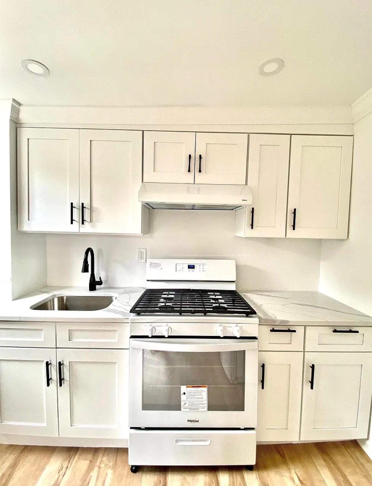 217 BERGENLINE AVE Unit: 2