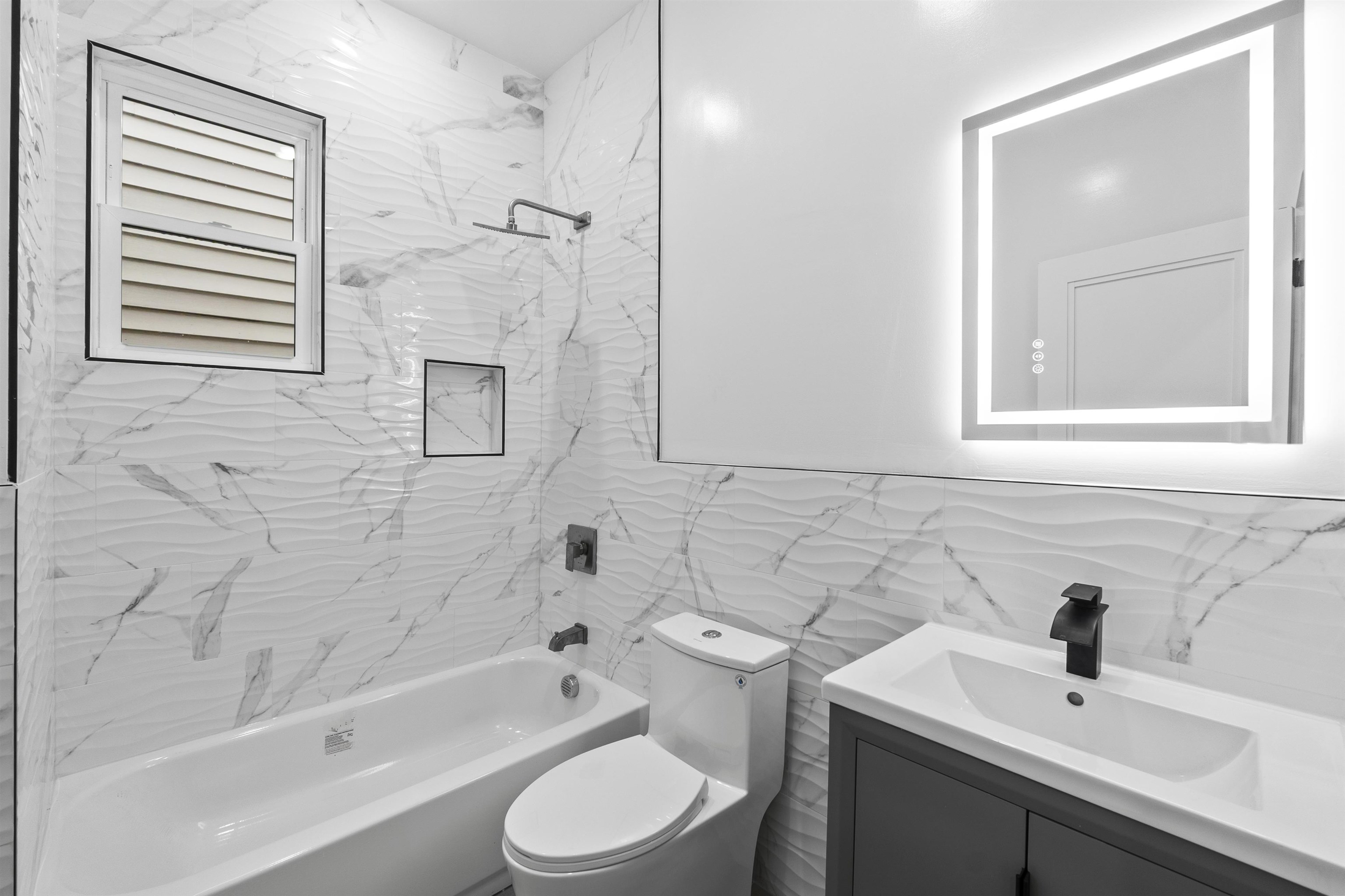 350 LIBERTY AVE Unit: 1