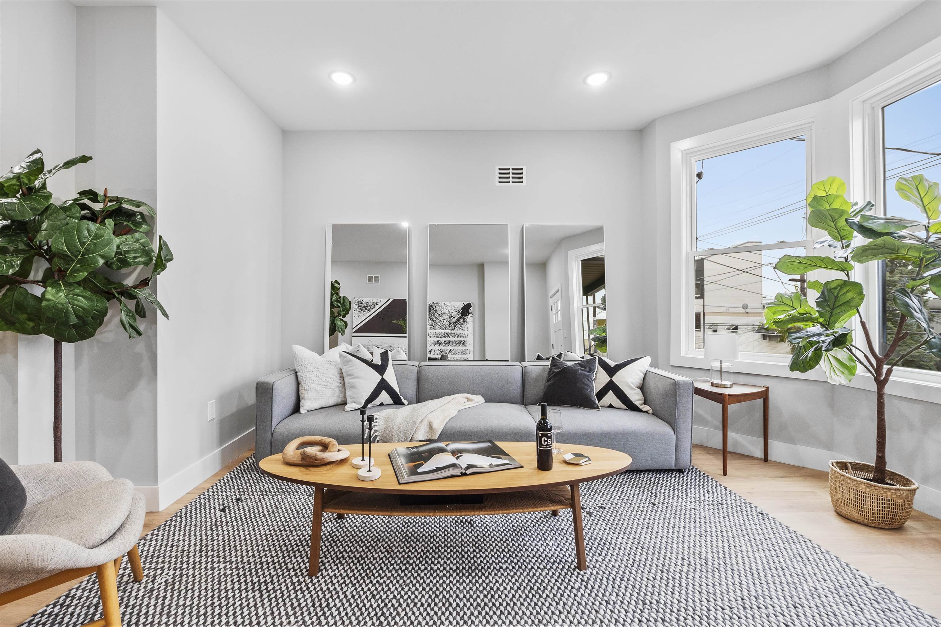 350 LIBERTY AVE Unit: 1