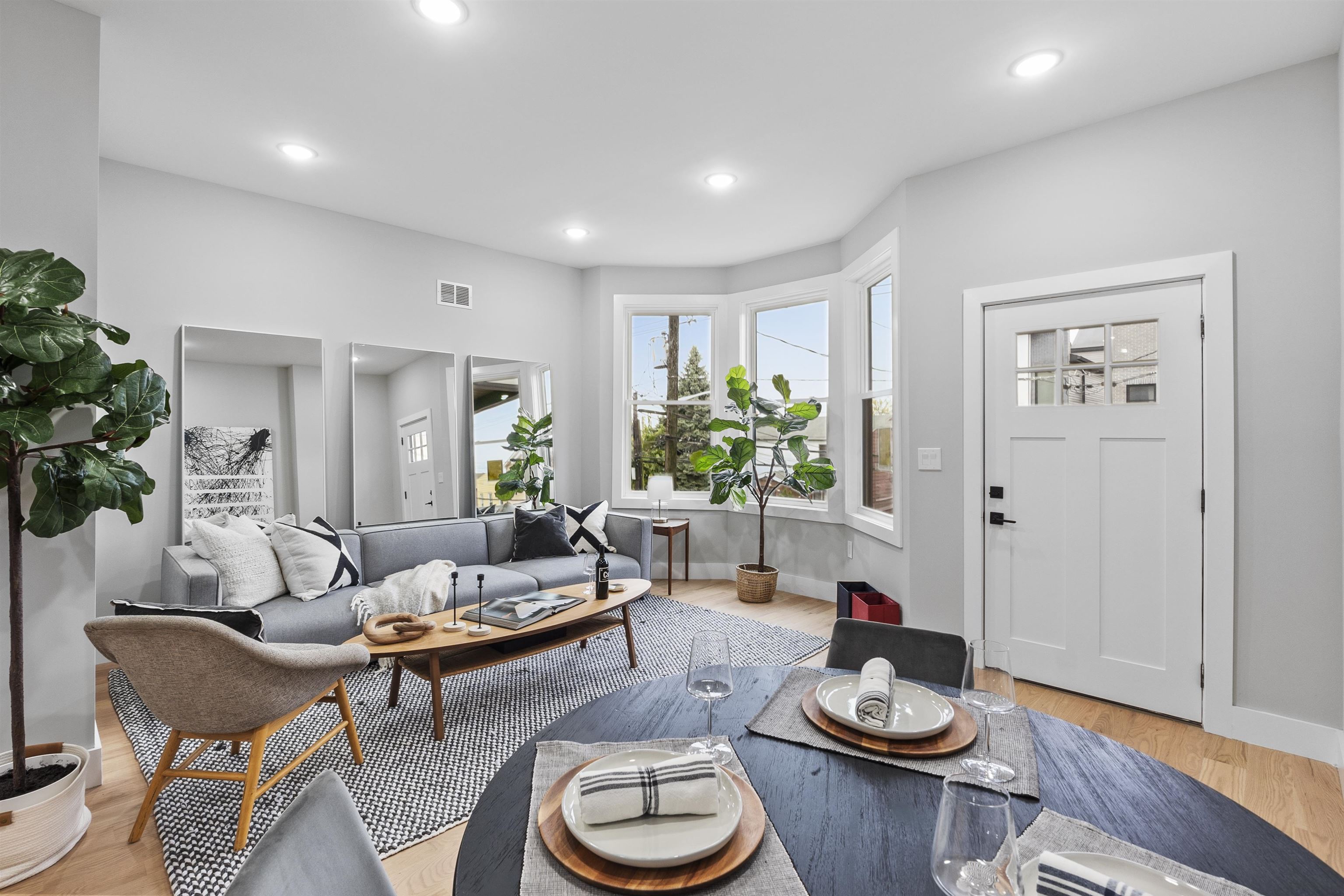 350 LIBERTY AVE Unit: 1