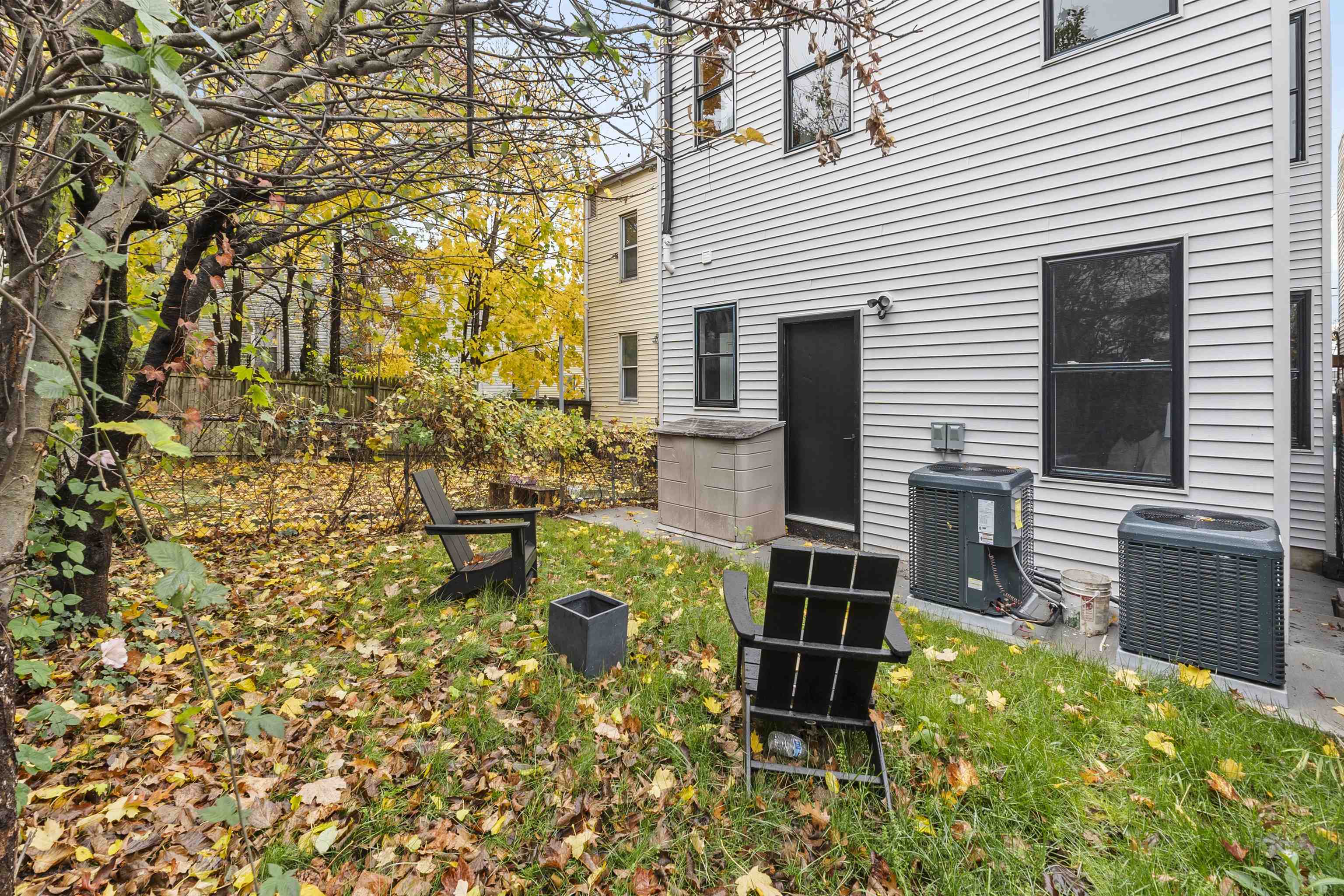 350 LIBERTY AVE Unit: 1