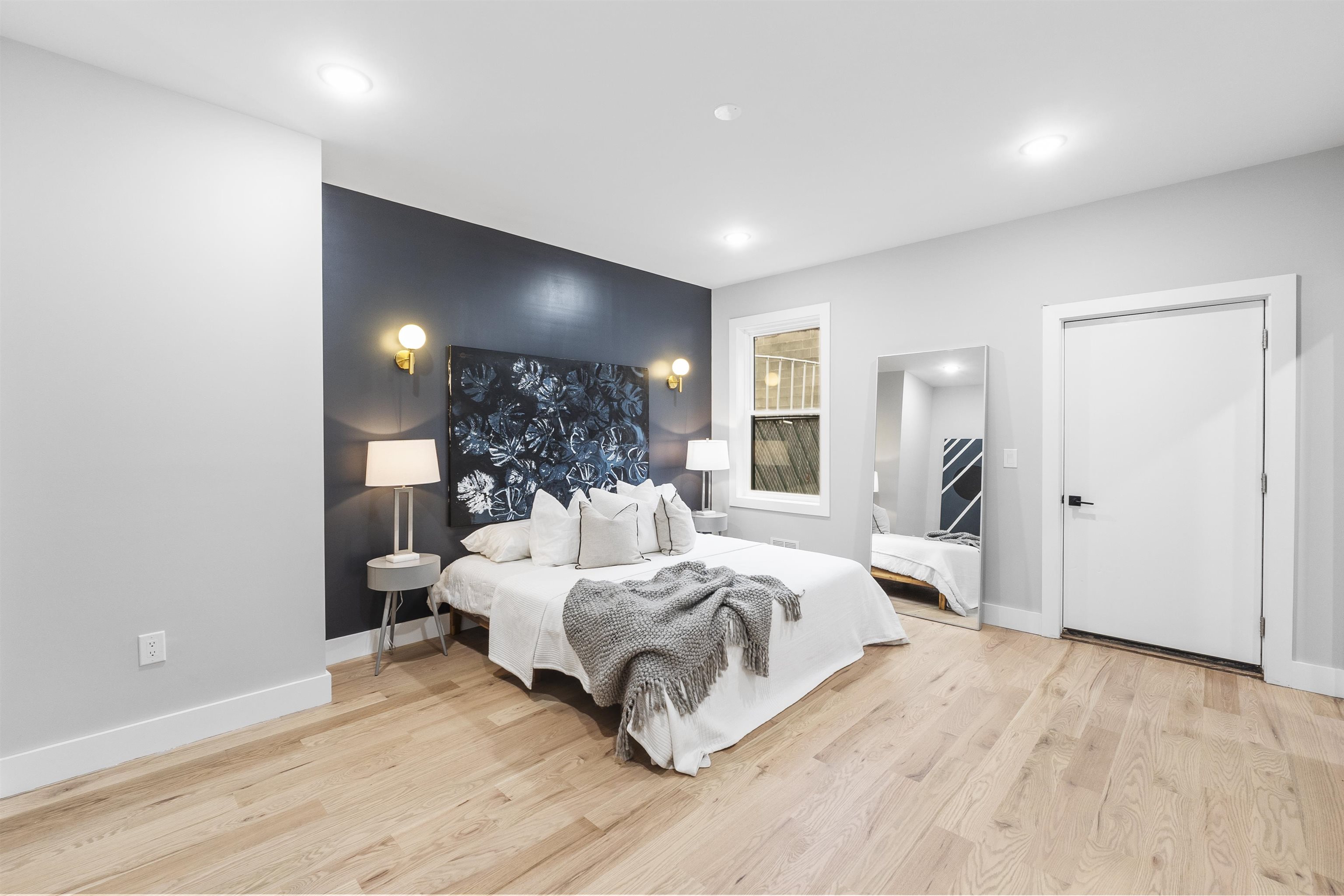 350 LIBERTY AVE Unit: 1