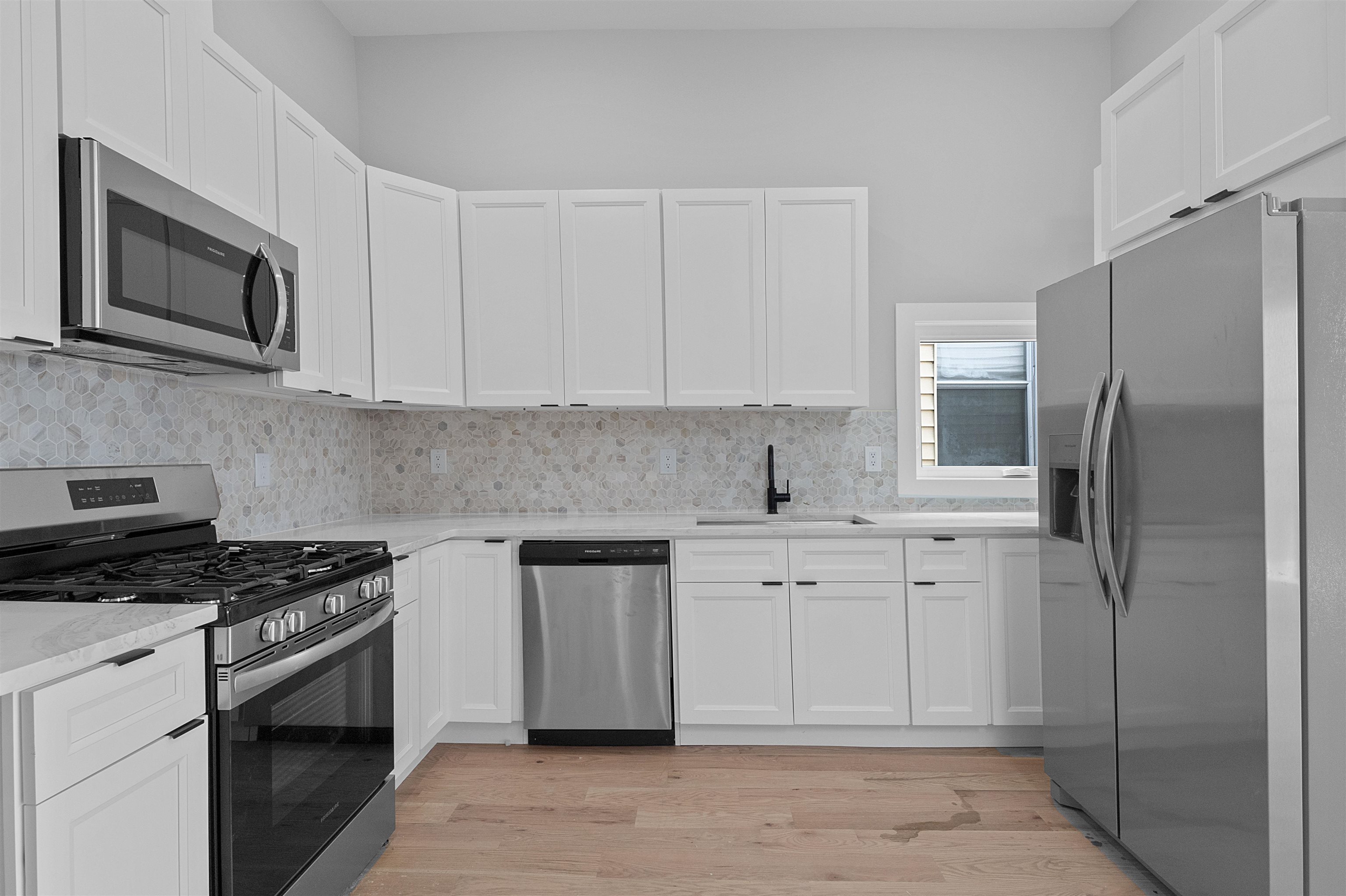 350 LIBERTY AVE Unit: 2