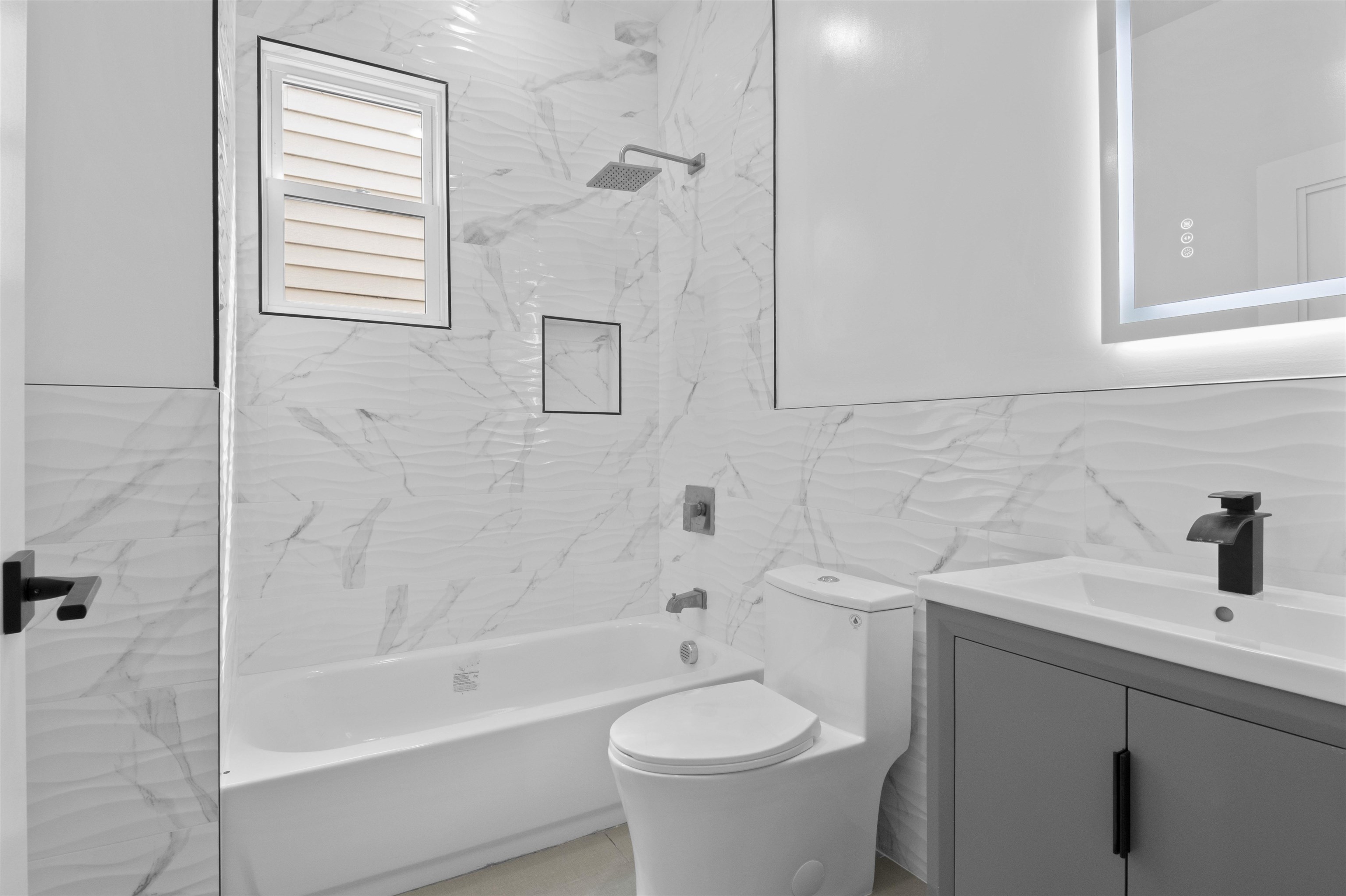 350 LIBERTY AVE Unit: 2