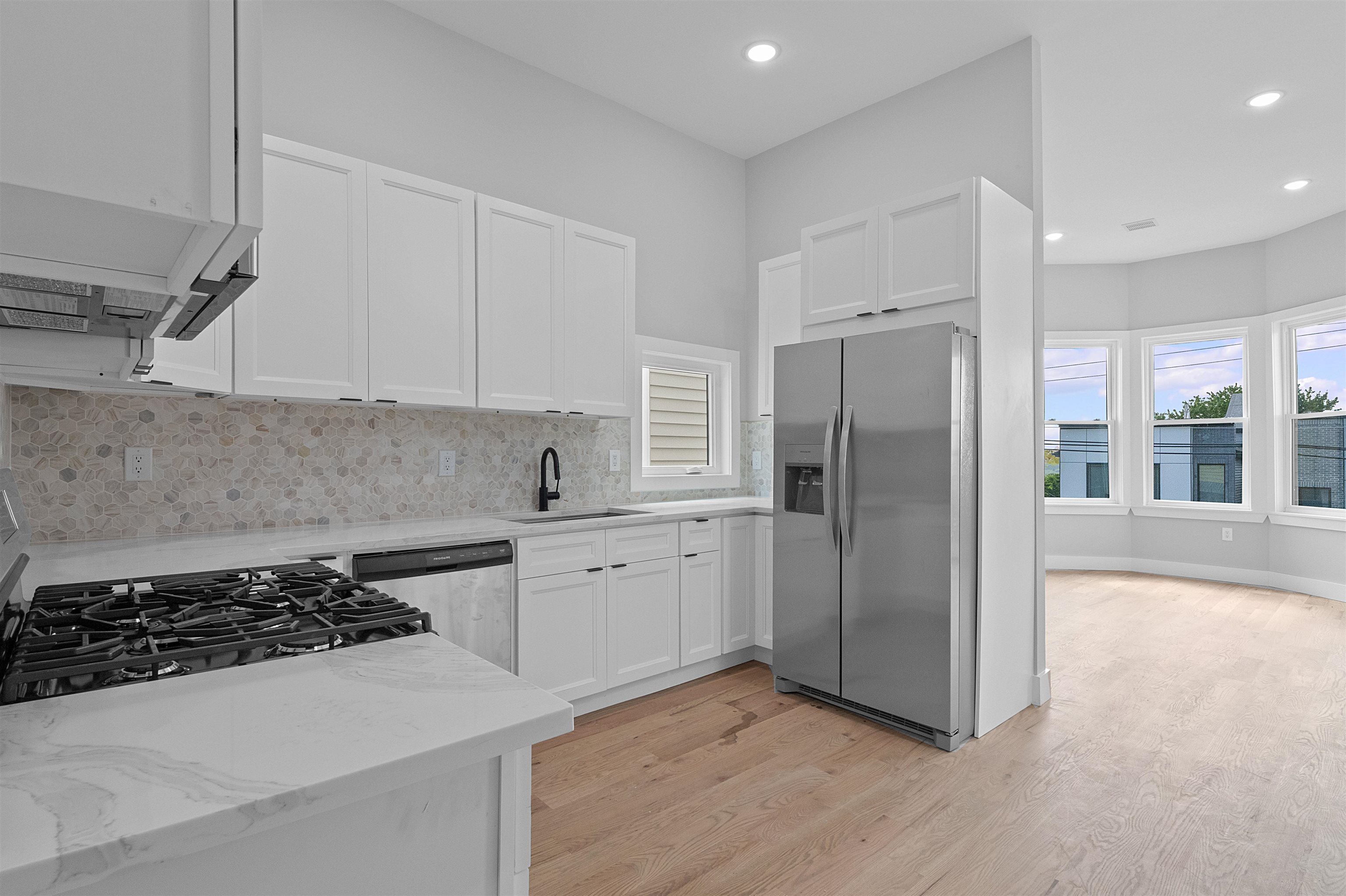 350 LIBERTY AVE Unit: 2