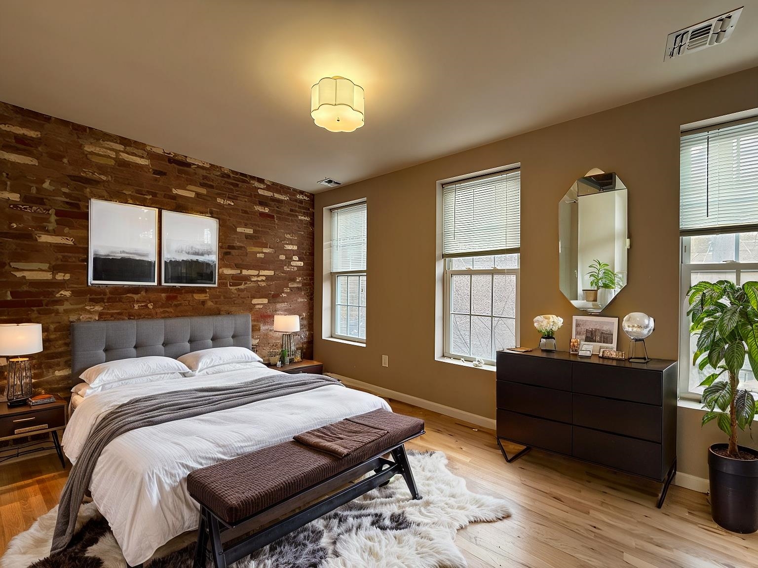 316.5 6TH ST Unit: #2